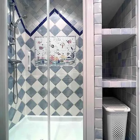 Apartment Le Greco : 6 Prs, 3 Ch, Parking, Clim Antibes